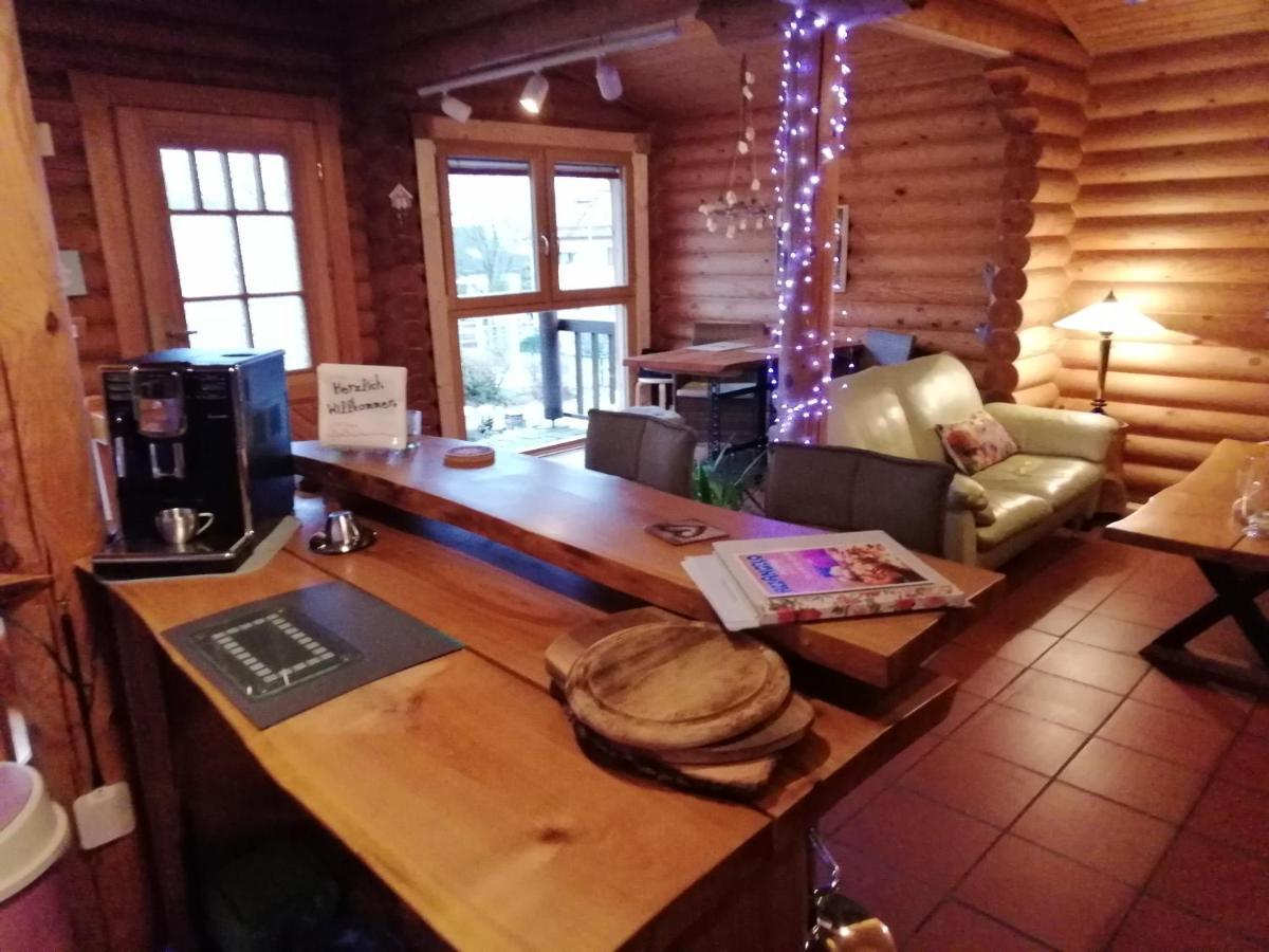 Ferienwohnung Blockhaus Juka Vinningen Zewnętrze zdjęcie