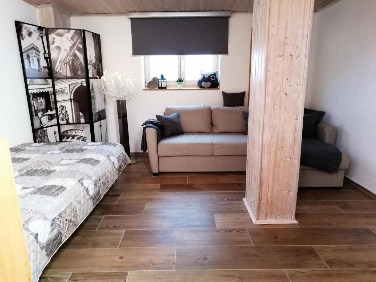 Ferienwohnung Blockhaus Juka Vinningen Zewnętrze zdjęcie